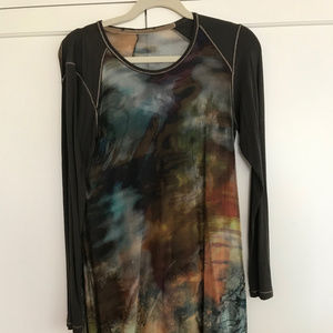 Tye dye top that doubles as a dress